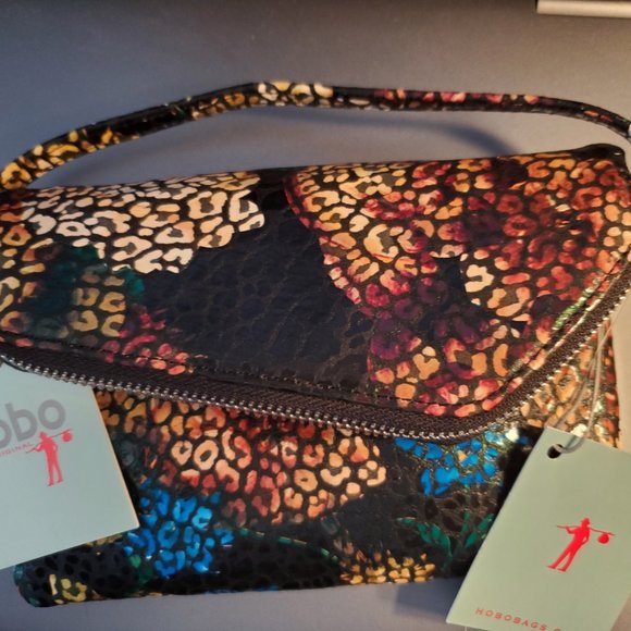 NWT Hobobags.com Convertible Leather Hydrangea Zara - Picture 6 of 6